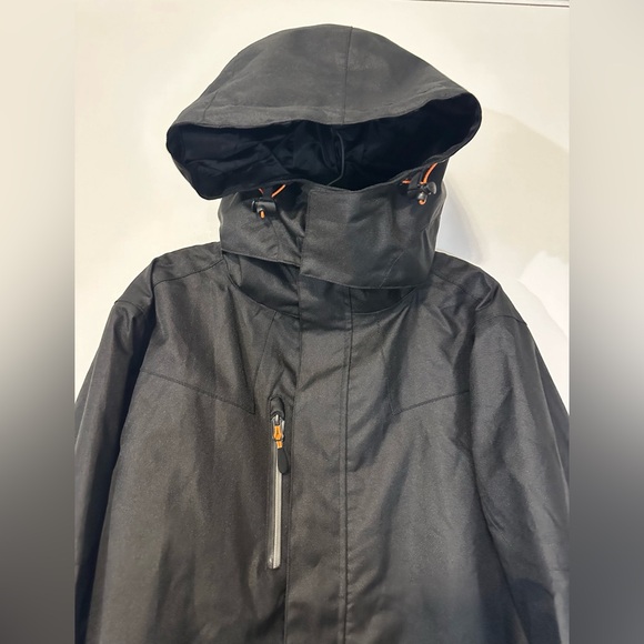 Portwest S555 Outcoach Waterproof PU Jacket with Stormflap and Packaway Hood Med - Picture 4 of 16